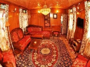Botel Peace Of Mind Group Of Houseboat Hotel Srinagar